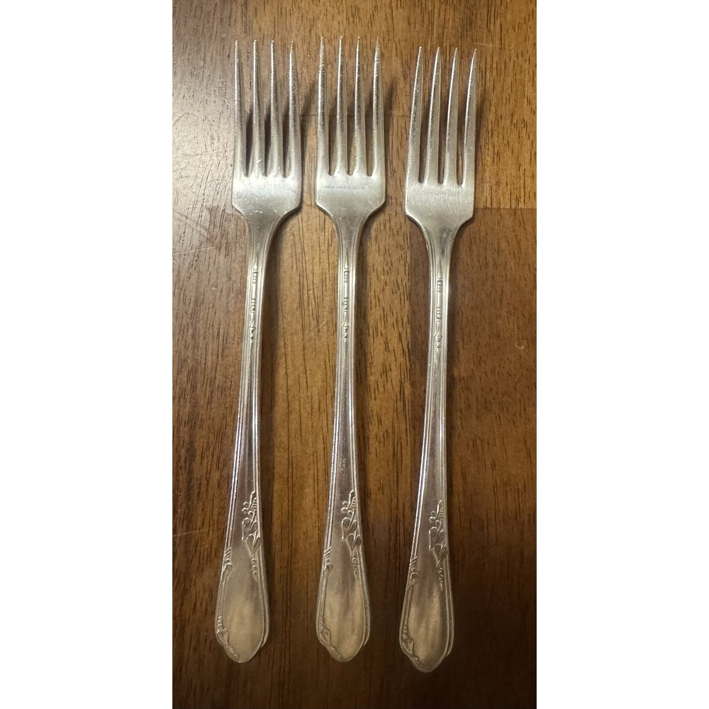 Wm. A. Rogers A1 Plus Dinner Fork Silverplate Glossy, Floral Handle. Set of 3